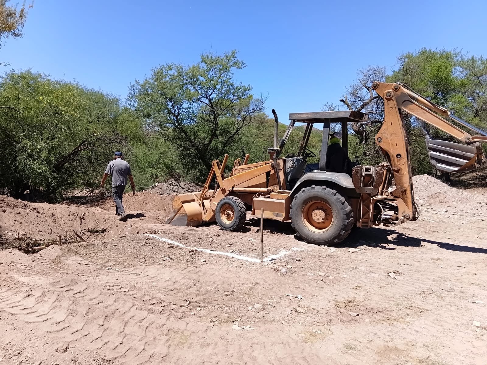 CONSTRUCCIÓN DE BASURÓN EN LA COMUNIDAD DE SAN JAVIER